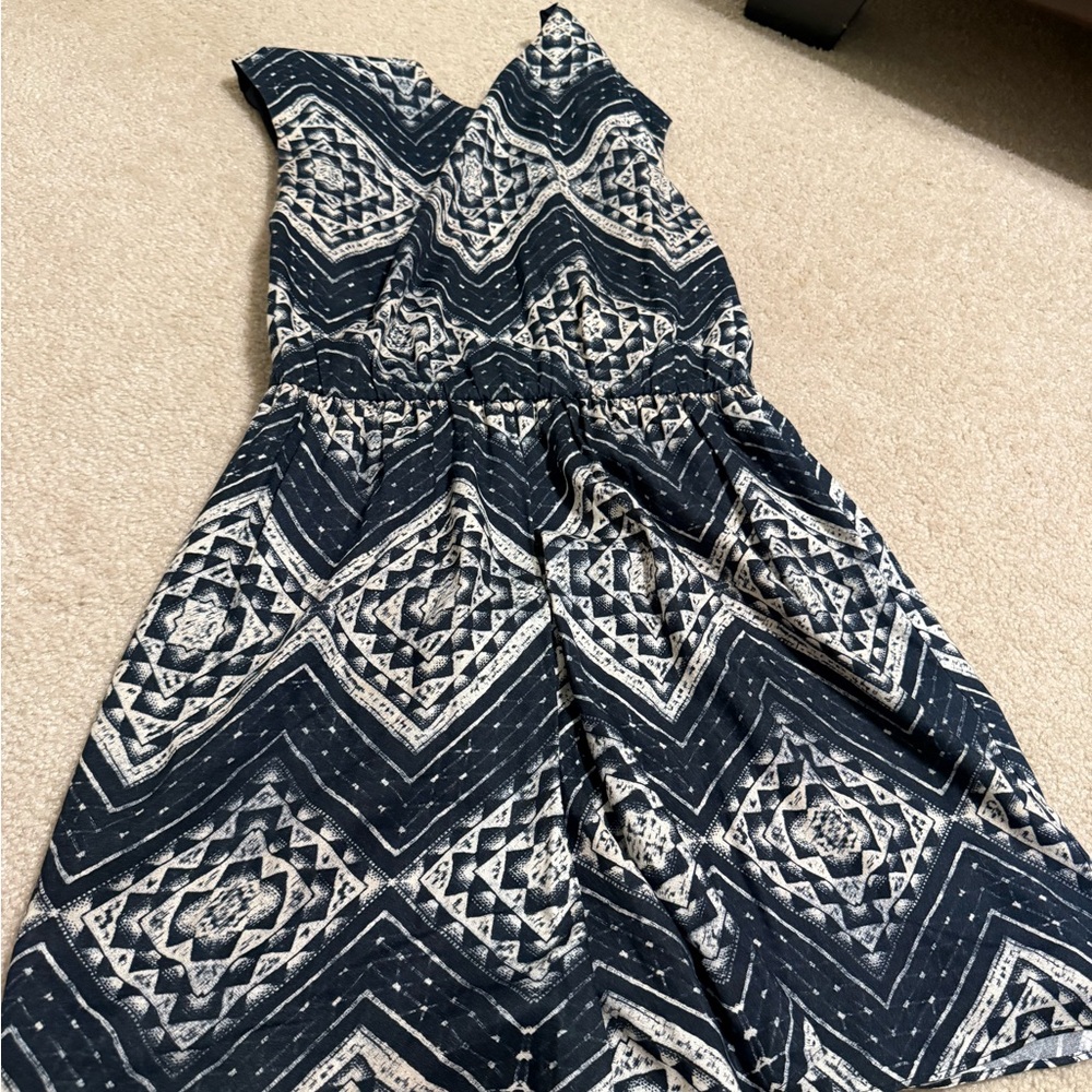 Alice + Olivia Geometric Black and White Maxi Dress